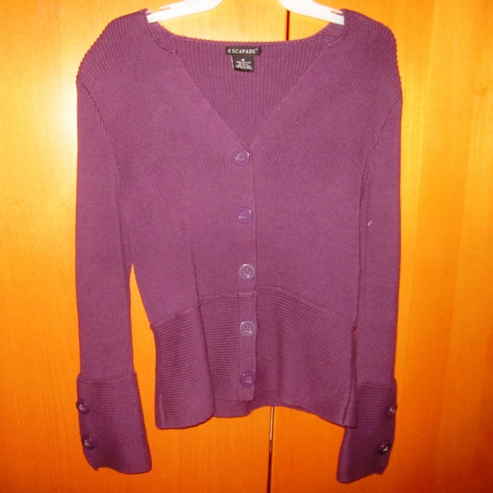 ESCAPADE Women's Sweater Cardigan size M Button Down Long Sleeves Purple EUC